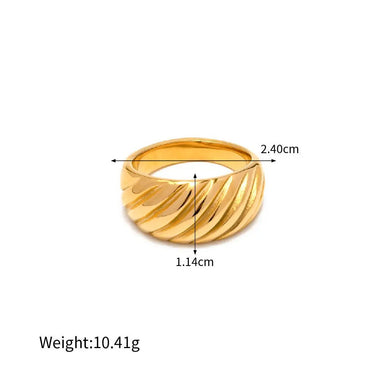 18K Gold Ribbed Ring - QH Clothing