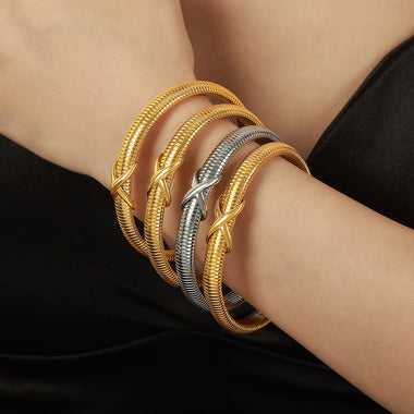 18K gold personalized retro lines with cross design versatile bracelet - QH Clothing