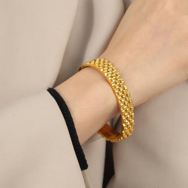 18K gold light luxury simple braided design versatile bracelet - QH Clothing