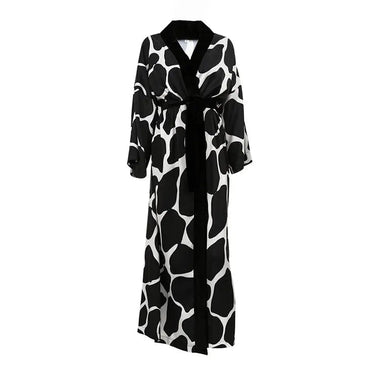 Black & White Silk Collared Robe - QH Clothing