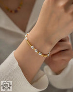 18K Gold Bead & Pearl Bracelet - QH Clothing