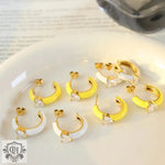 18K Gold C-Shaped Earrings with Heart-Shaped Zirconia - QH Clothing