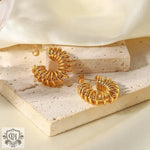 18K Gold Coil Spring Design C-Shaped Earrings - QH Clothing