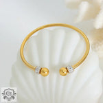 Exquisite and noble 18K gold diamond-set and round bead design versatile bracelet - QH Clothing