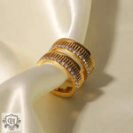 18K Gold Diamond Stripe Earrings - QH Clothing