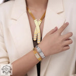 18k gold noble and atmospheric letter W arranged with diamond design necklace and bracelet set - QH Clothing