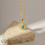 18K Gold Disc Pendant Necklace with White Zircons - QH Clothing