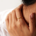 18K Gold Dual Twisted Line Ring - QH Clothing