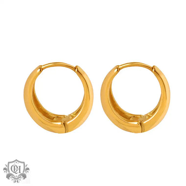 18K Gold Simple and Atmospheric Hollow Ring Design Versatile Earrings - QH Clothing