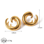 Pair of 18K gold spiral earrings in exquisite beach style light luxury design