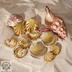 Exquisite 18K Gold beach style earrings featuring a noble seashell design