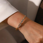 18K Gold Exquisitely Inlaid Zircon Open Bracelet - QH Clothing