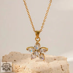 18K Gold Flower Pendant Necklace - QH Clothing