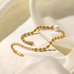 18K Gold Freshwater Pearl Oval Beanie Bracelet - QH Clothing