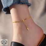 18k Gold Gypsophila Anklet showcasing a delicate gold chain design