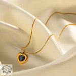 18K Gold Heart Inlaid Opal Pendant Necklace - QH Clothing