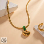 18K Gold Heart Pendant Necklace with Green Zircon - QH Clothing