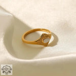 18K Gold Inlaid Opal Elegance Ring - QH Clothing