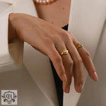 18K Gold Inlaid Opal Elegance Ring - QH Clothing