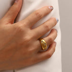 18K Gold Inlaid Star Ring - QH Clothing