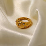 18K Gold Inlaid Star Ring - QH Clothing