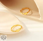 18K Gold Love Heart Hollow Design Ring - QH Clothing