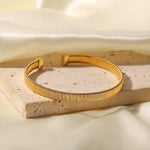 18k Gold Open T Bracelet - QH Clothing