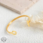 18K Gold OT Design Open Bracelet - QH Clothing