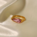 18K Gold Oval Pink Zirconia Ring - QH Clothing