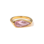 18K Gold Oval Pink Zirconia Ring - QH Clothing