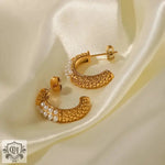 18K Gold Pearl C Shape Earrings - QH Clothing