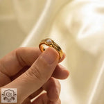 18K Gold Pearl Inlaid Ring - QH Clothing