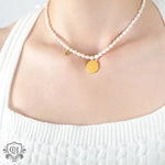 18K Gold Pearl Medallion Necklace - QH Clothing