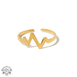 Versatile 18K Gold Plated Heartbeat Ring -  QH Clothing