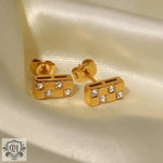 18K Gold Rectangular Diamond Earrings - QH Clothing