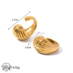 18k gold classic retro drop-shaped earrings with striped design - QH Clothing