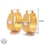 18K Gold Rib Design Earrings - QH Clothing