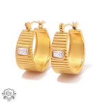 18K Gold Rib Design Earrings - QH Clothing