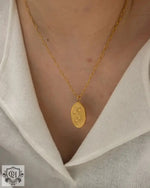 18k Gold Rose Design Pendant Necklace - QH Clothing