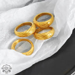 18K Gold Simple Striped Design Ring - QH Clothing