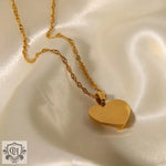 18K Gold Snake Heart Necklace - QH Clothing