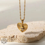 18K Gold Snake Heart Necklace - QH Clothing