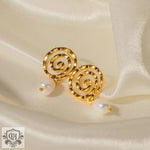 18K Gold Spiral Freshwater Pearl Earrings - QH Clothing