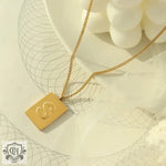 18K Gold Square Pendant Necklace - QH Clothing