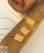 18K Gold Square Pendant Necklace - QH Clothing