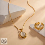 18K Gold Stone Pendant Necklace - QH Clothing