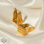 18K Gold Striped Earrings - QH Clothing