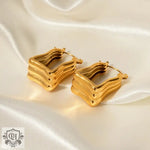 18K Gold Striped Earrings - QH Clothing