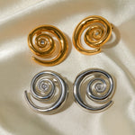 18k gold fashionable swirl diamond design simple style earrings - QH Clothing