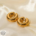 18K Gold Textured Hollow Cylinder Earrings - QH Clothing